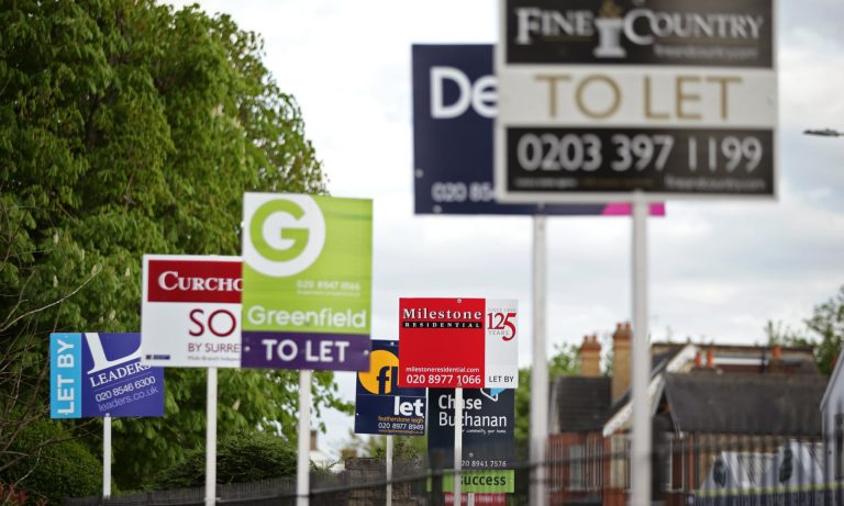 UK rents fall for first time in a decade
